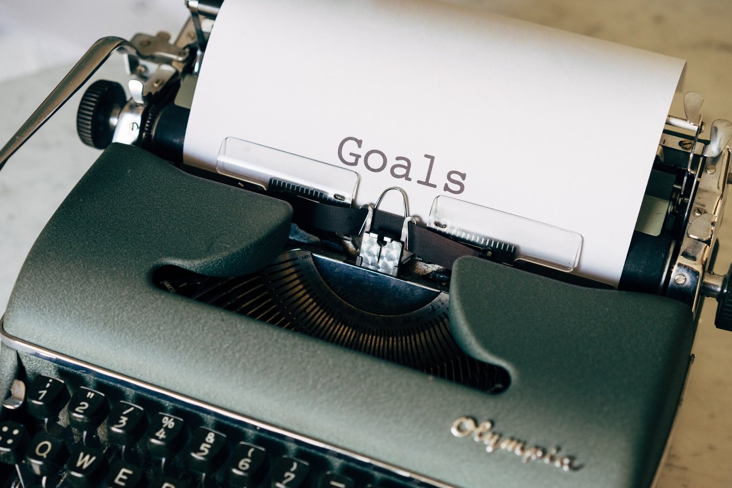 7 Financial Goals for Young Lawyers